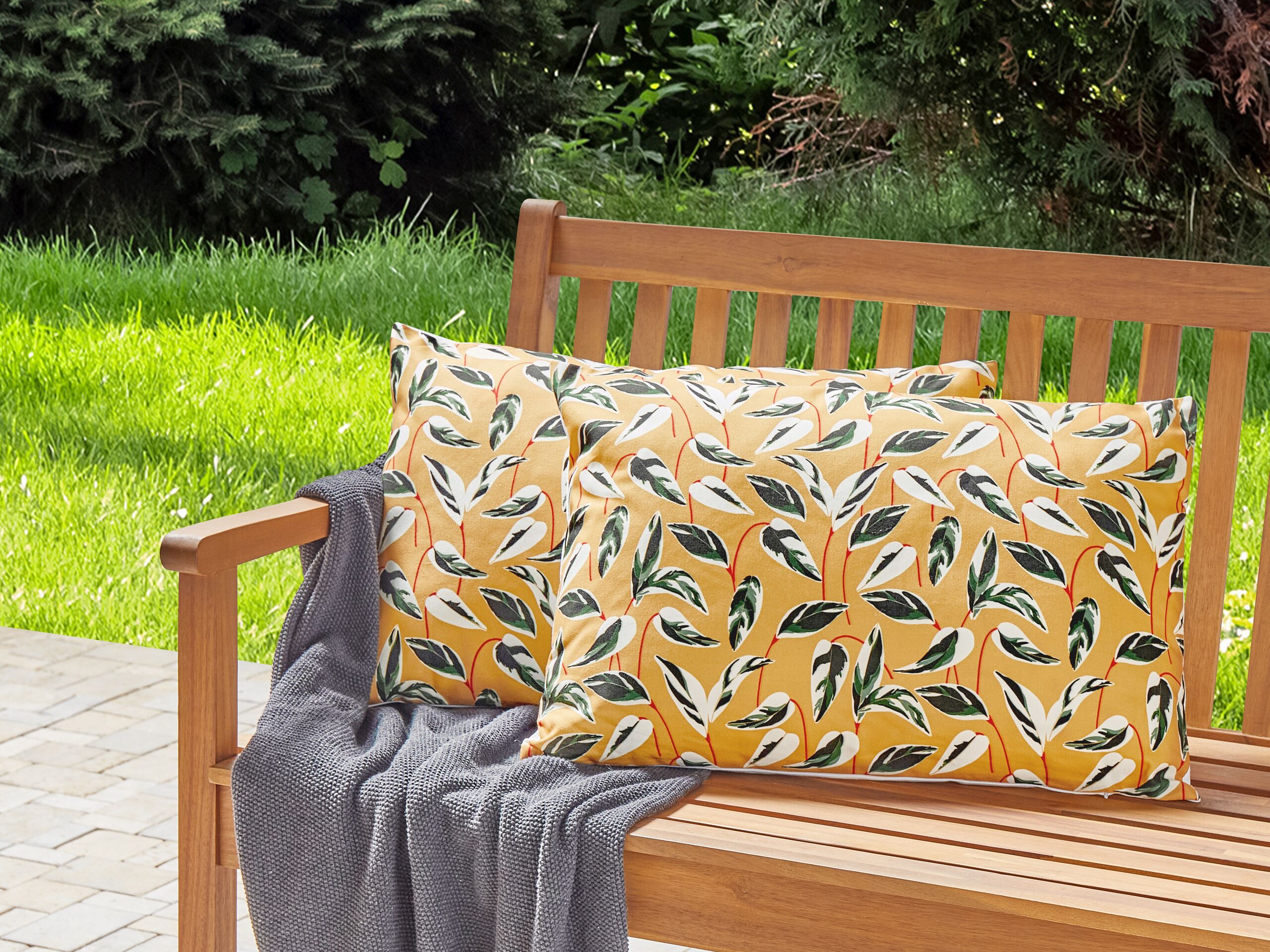 Conjunto de 2 almofadas de exterior com motivo de folhas multicolor 40 x 60 cm design moderno e natural
