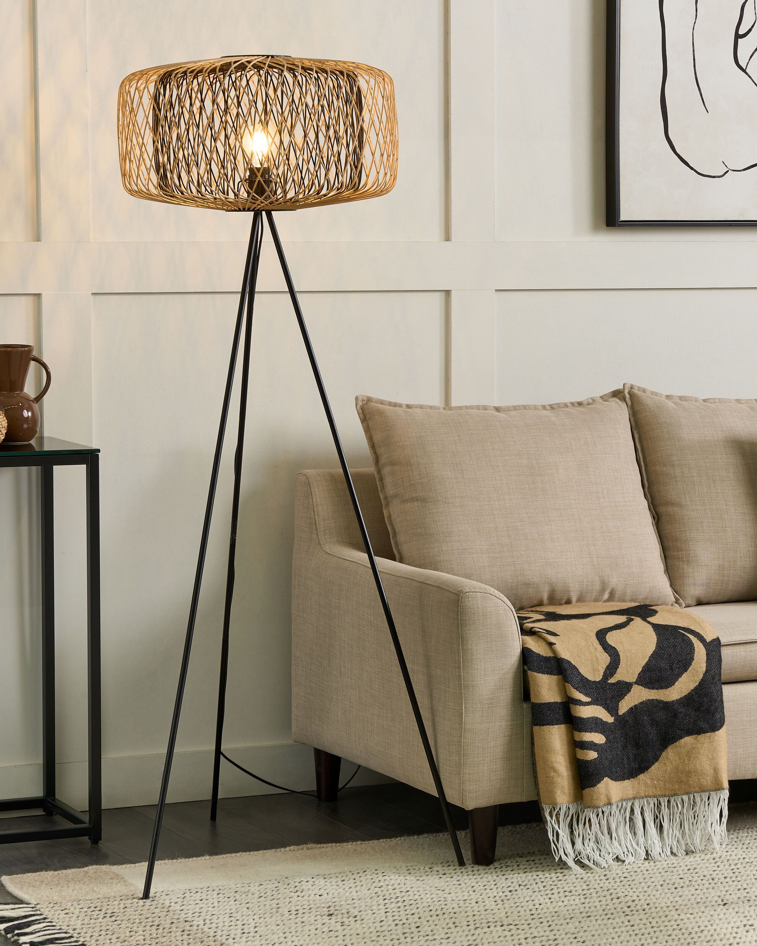 Candeeiro de pé preto bambu madeira abajur base metálica 120 cm Boho sala de estar