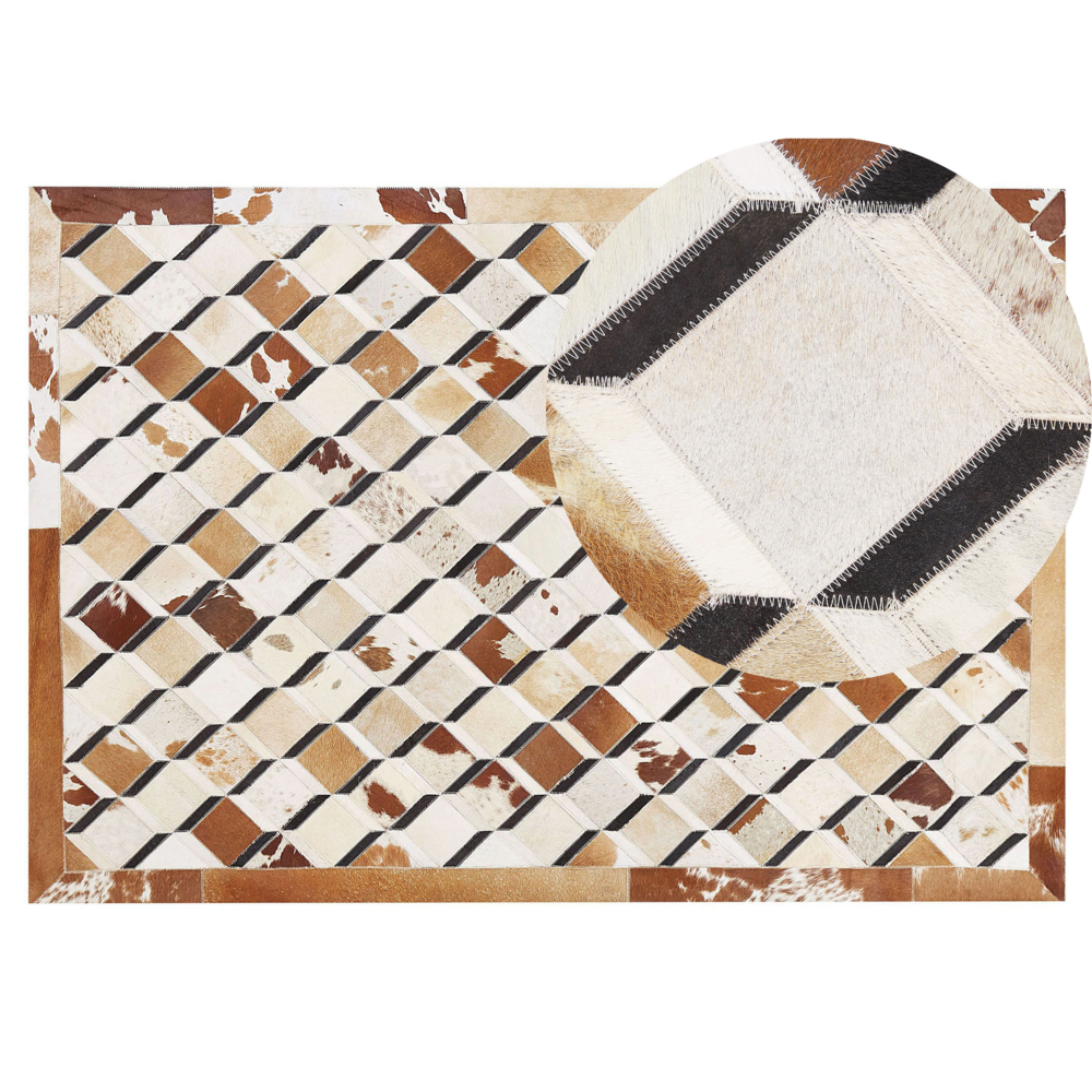 Image of Tappeto da zona Marrone Pelle di vacchetta Patchwork Motivo geometrico a rombi Sottofondo in feltro 140 x 200 cm Paese moderno