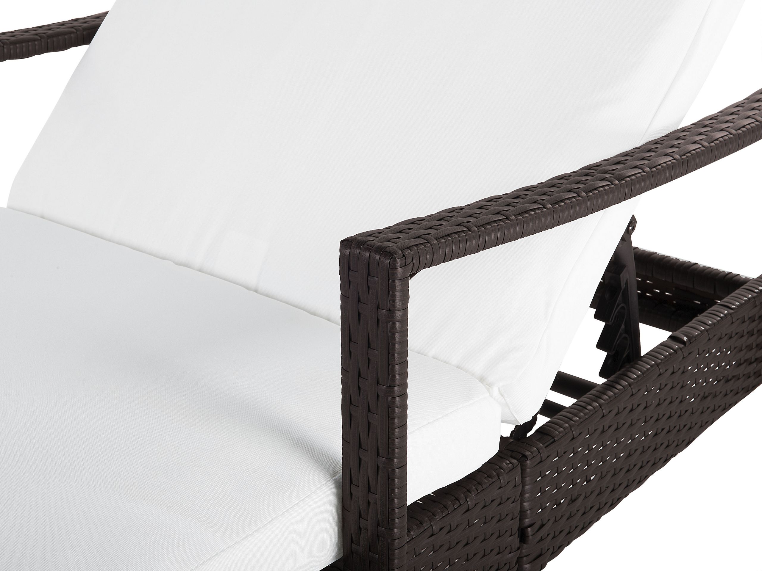 undef_src_sa_picid_802158_x_2560_type_whitesh_image.jpg