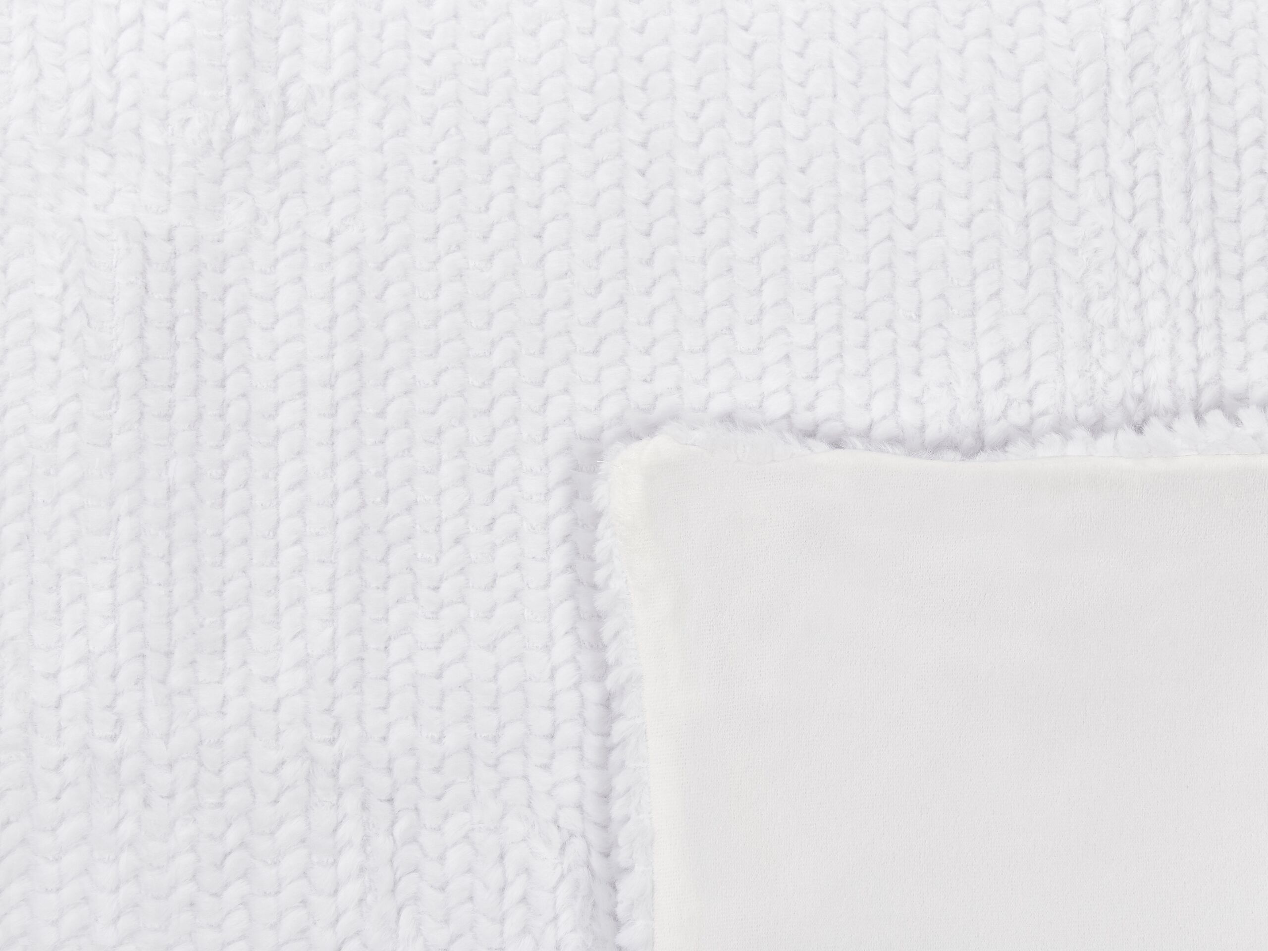undef_src_sa_picid_842925_x_2560_type_whitesh_image.jpg