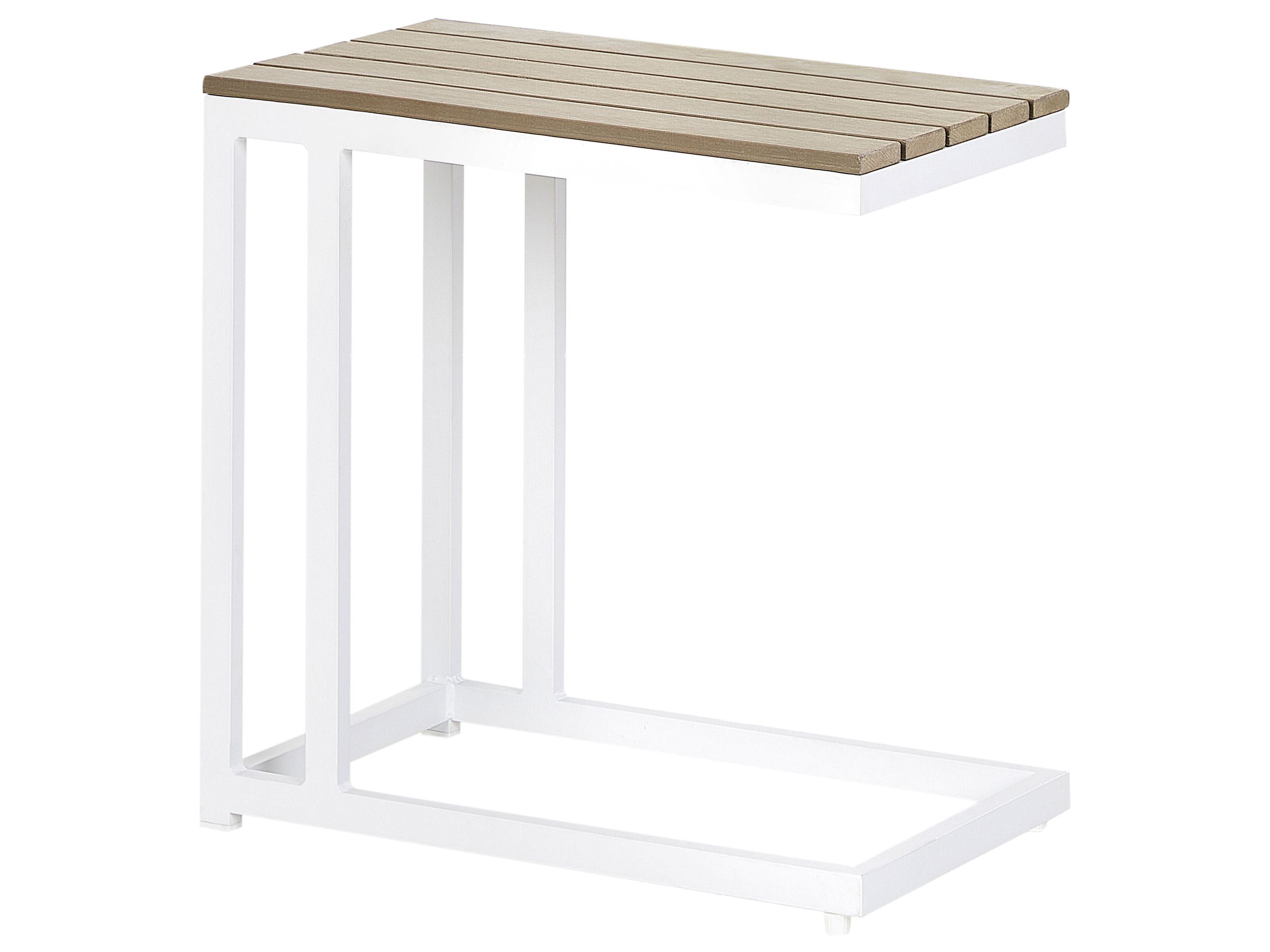 undef_src_sa_picid_932107_x_2560_type_whitesh_image.jpg