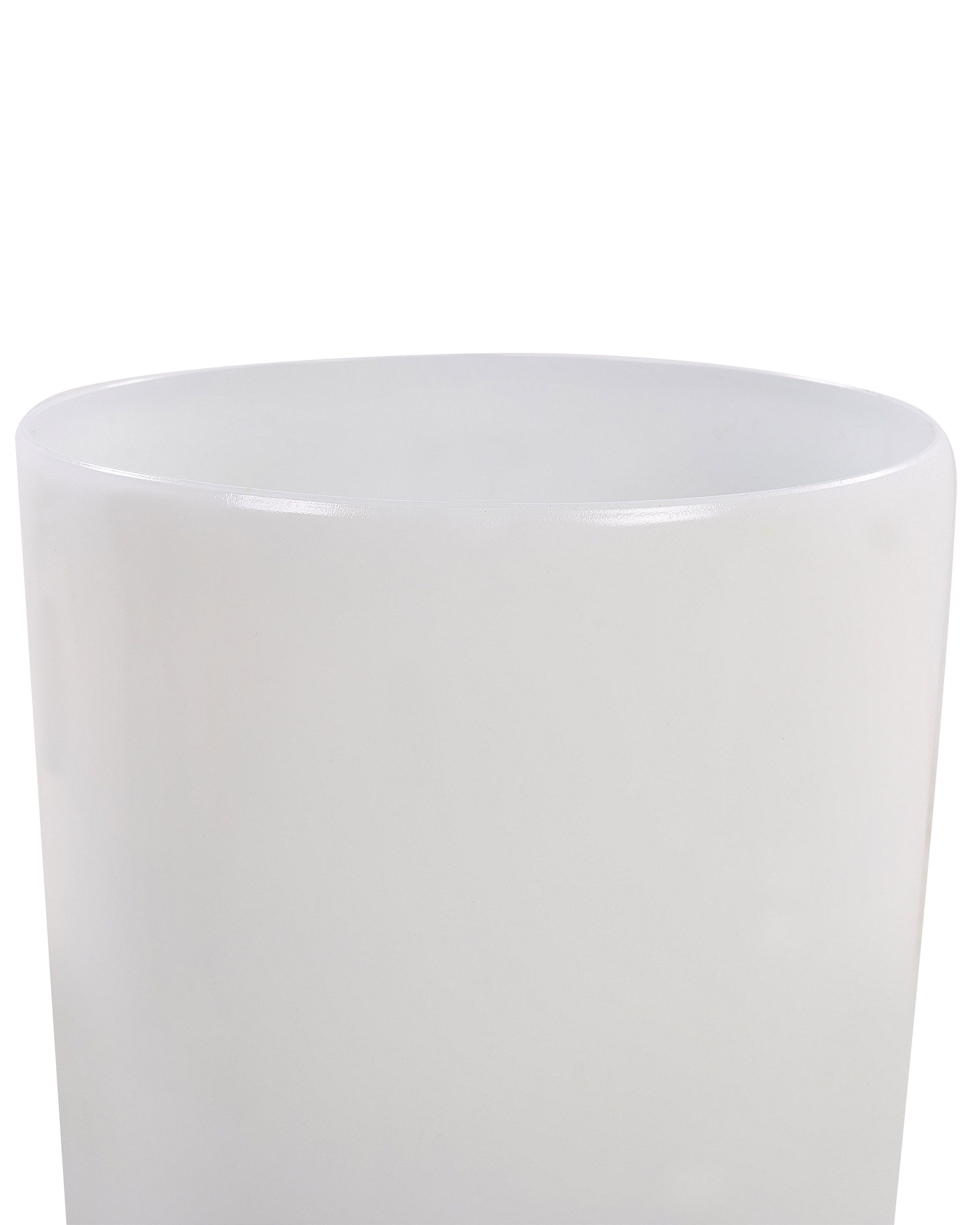 undef_src_sa_picid_844439_x_2560_type_whitesh_image.jpg