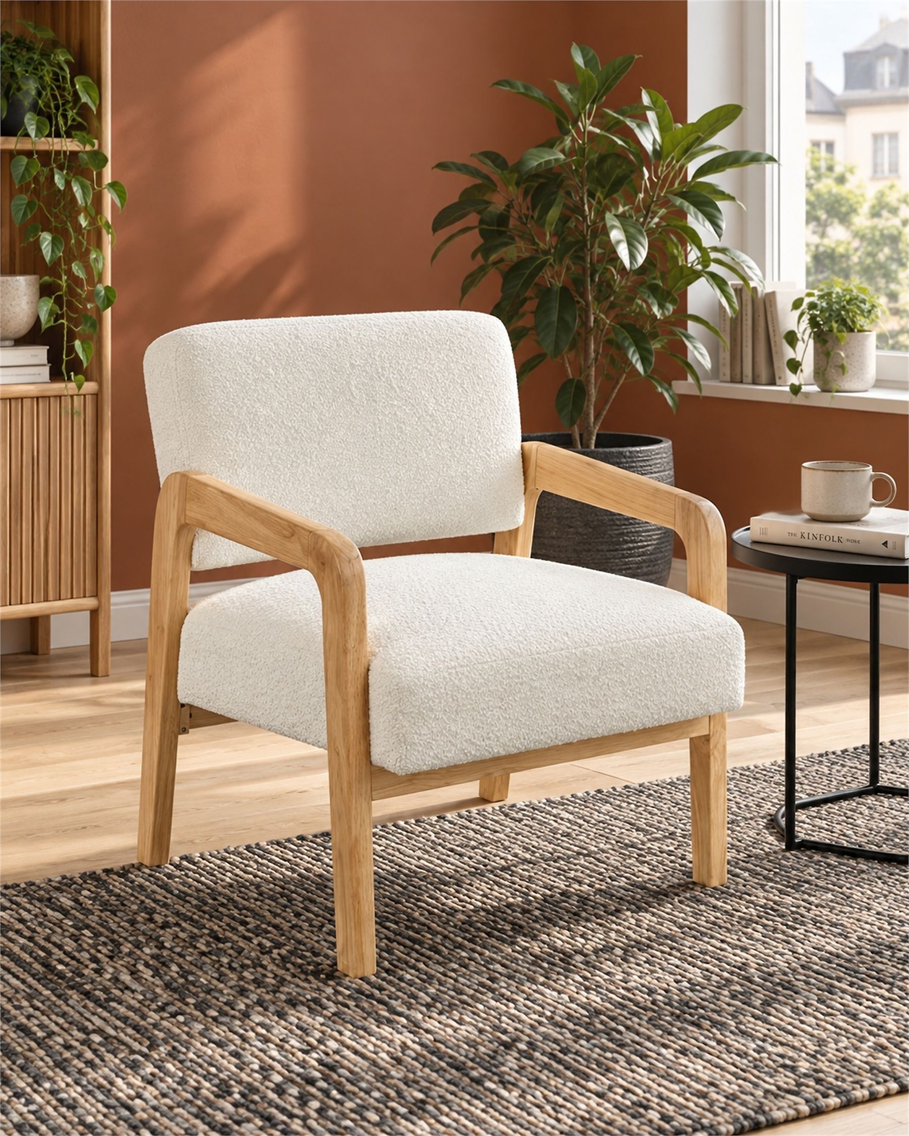 Sessel Bouclé creme weiß / heller Holzfarbton gepolstert Retro Stil Hjo